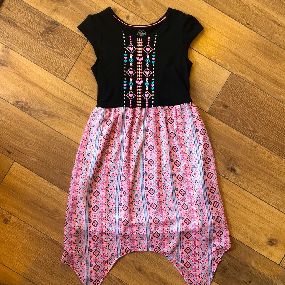 Girls dress